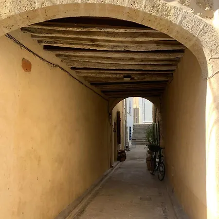 Renovated In Peaceful Town Near Med - Air Conditioning, Balcony * Pomerols